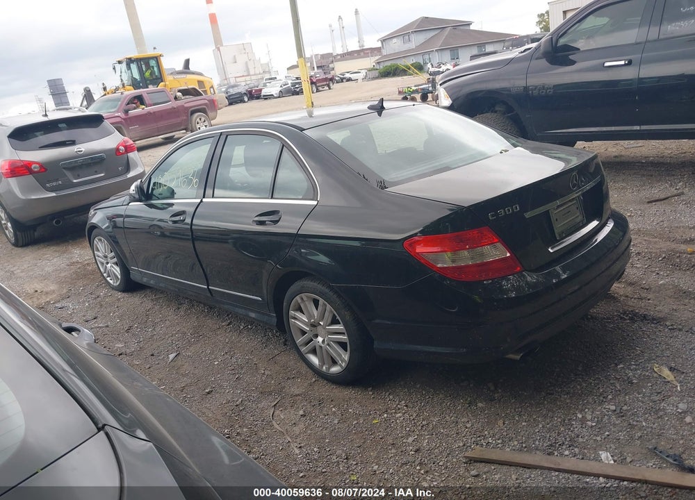 2009 MERCEDES-BENZ C 300 LUXURY/SPORT VIN: WDDGF54X09R051174