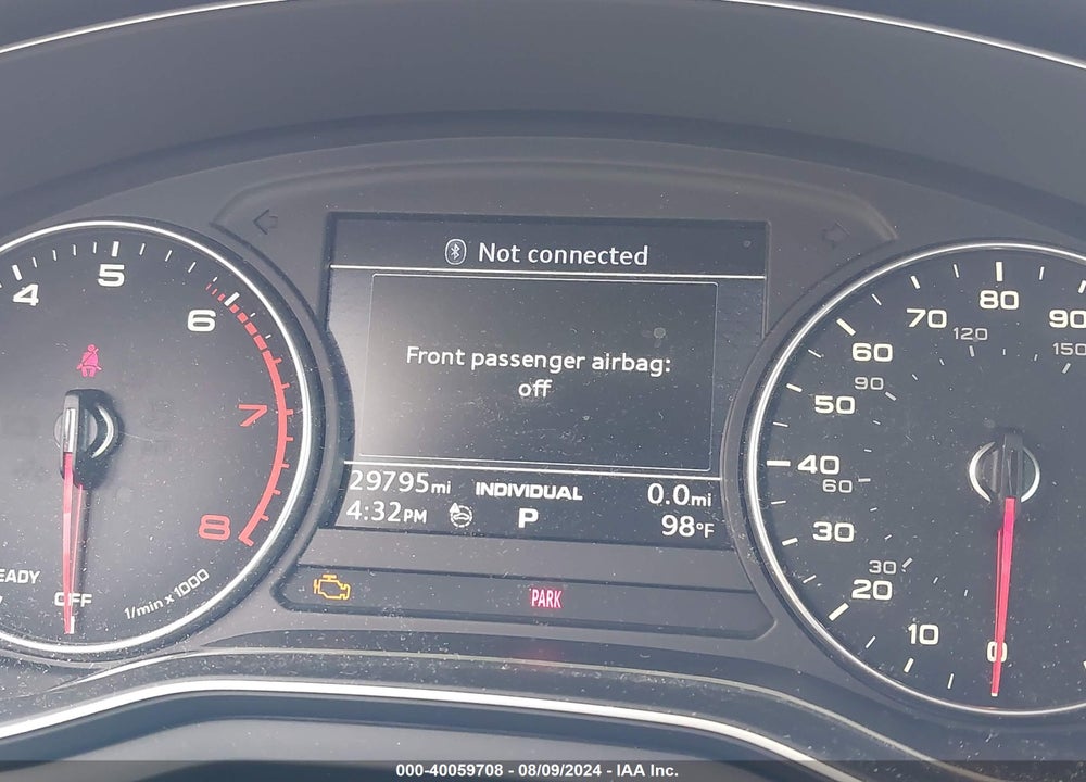 2017 AUDI A4 2.0T PREMIUM VIN: WAUANAF4XHN032391