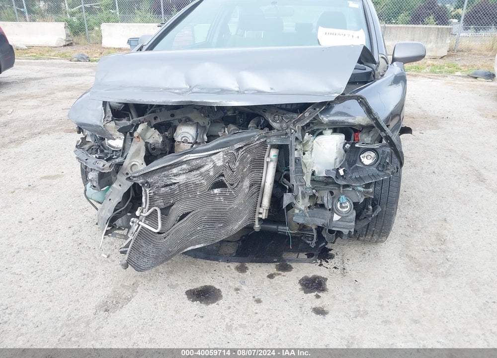 2011 HONDA CIVIC LX VIN: 2HGFA1F58BH303205