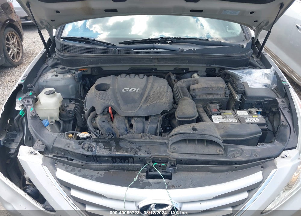 2014 HYUNDAI SONATA VIN: 5NPEB4AC2EH914051