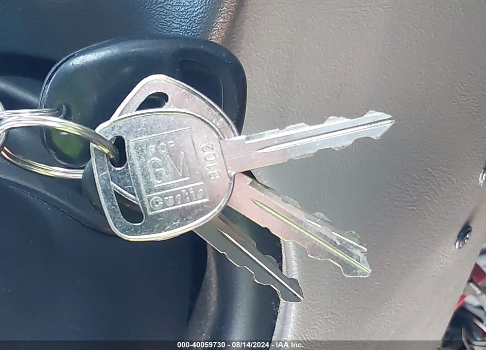 2005 GMC YUKON VIN: 1GKEK13T65J222432