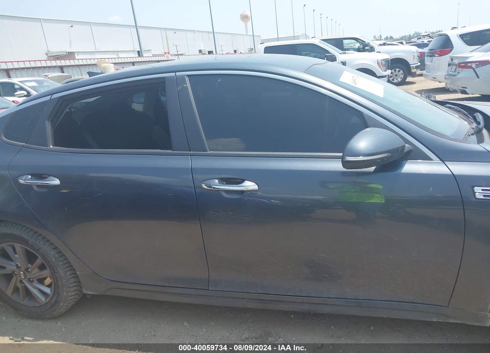 2020 KIA OPTIMA LX VIN: 5XXGT4L34LG389408
