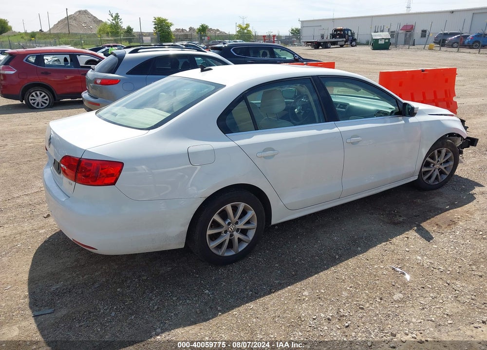 2014 VOLKSWAGEN JETTA VIN: 3VWD17AJ4EM420683