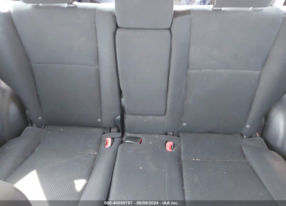 2015 TOYOTA RAV4 XLE VIN: 2T3WFREV0FW160529