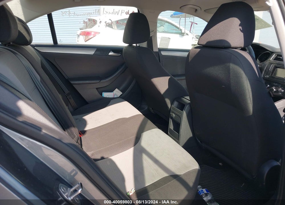 2017 VOLKSWAGEN JETTA 1.4T S VIN: 3VW2B7AJ6HM377599