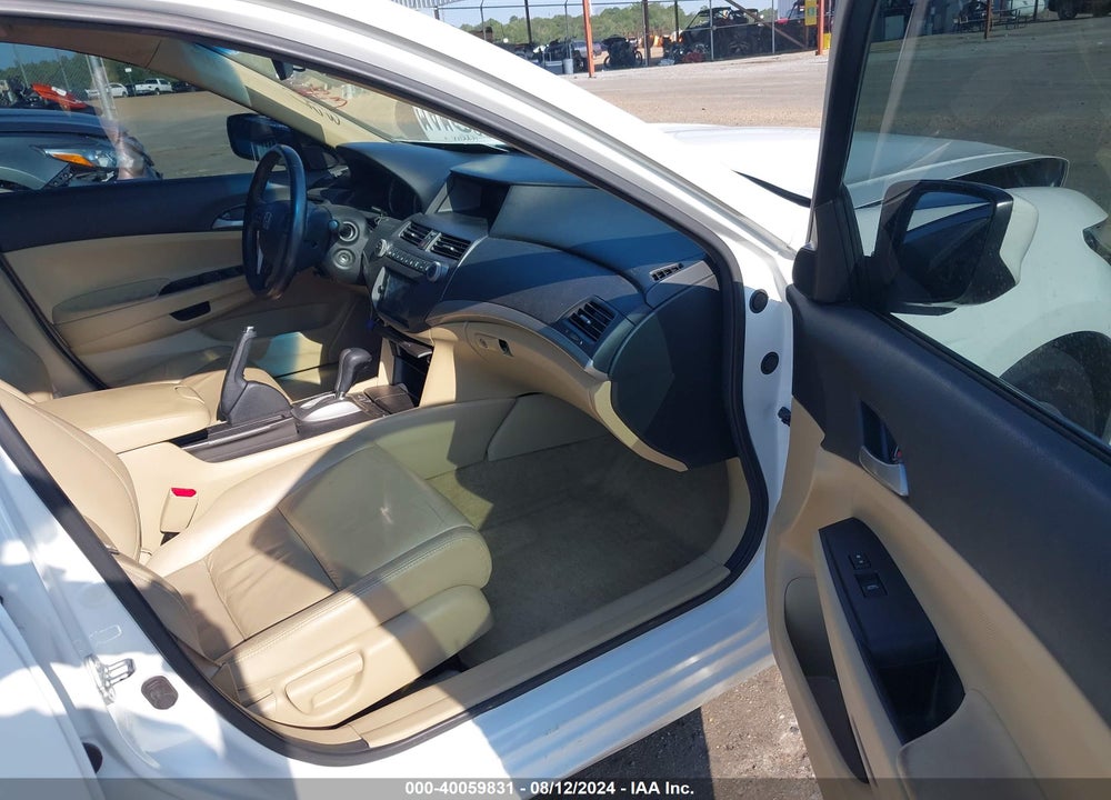 2011 HONDA ACCORD 2.4 SE VIN: 1HGCP2F62BA099242