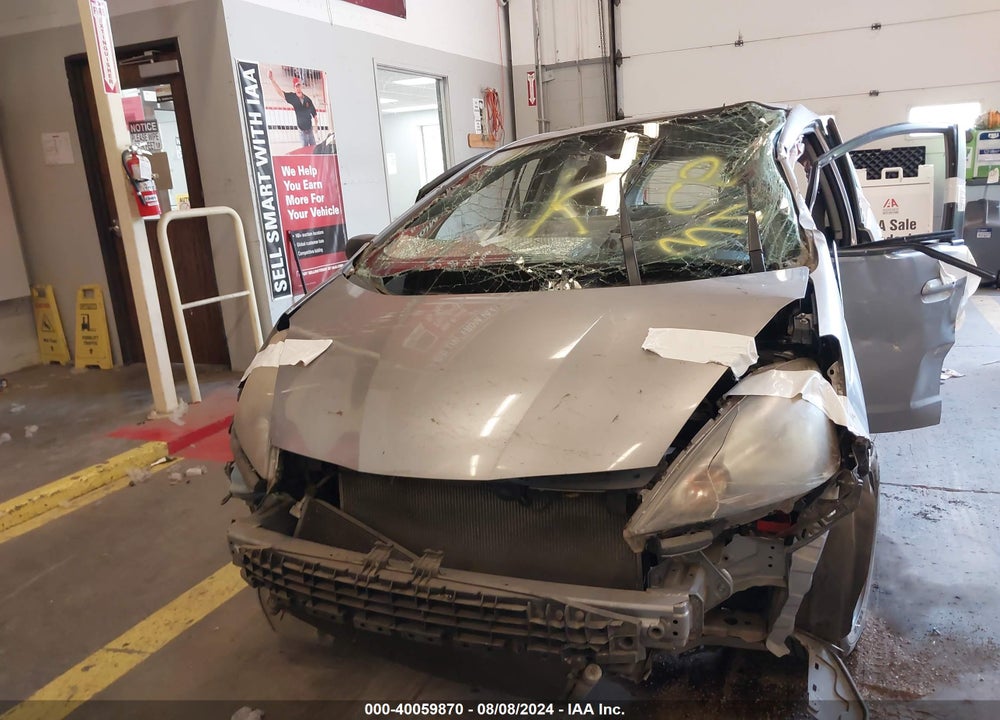 2009 HONDA FIT VIN: JHMGE87279S038086