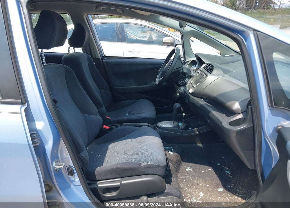 2009 HONDA FIT SPORT VIN: JHMGE88659S039657