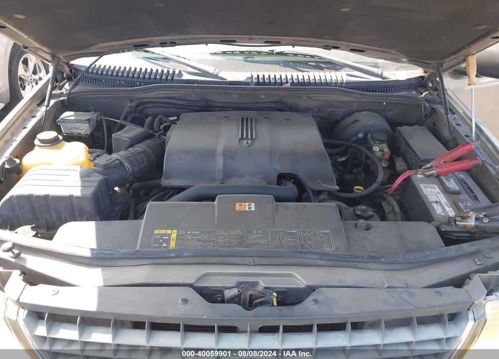 2002 FORD EXPLORER XLT VIN: 1FMZU73W52ZB65475