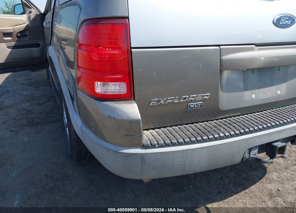 2002 FORD EXPLORER XLT VIN: 1FMZU73W52ZB65475
