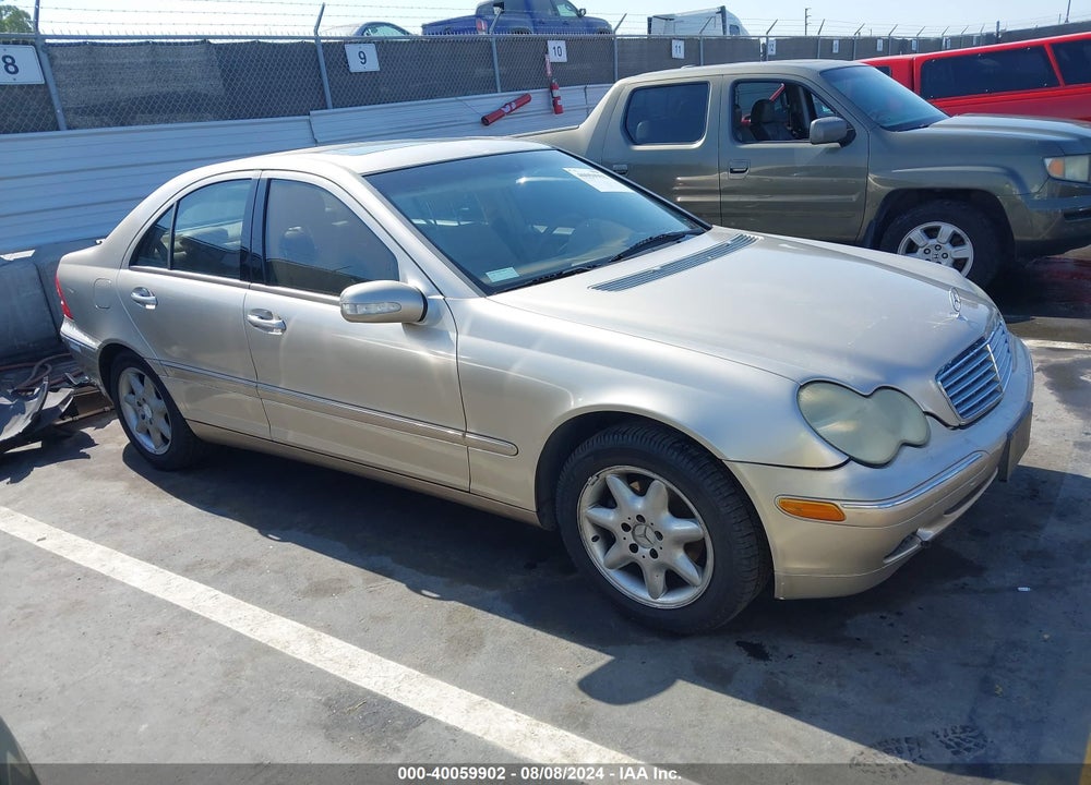 2001 MERCEDES-BENZ C 240 VIN: WDBRF61J71F113943