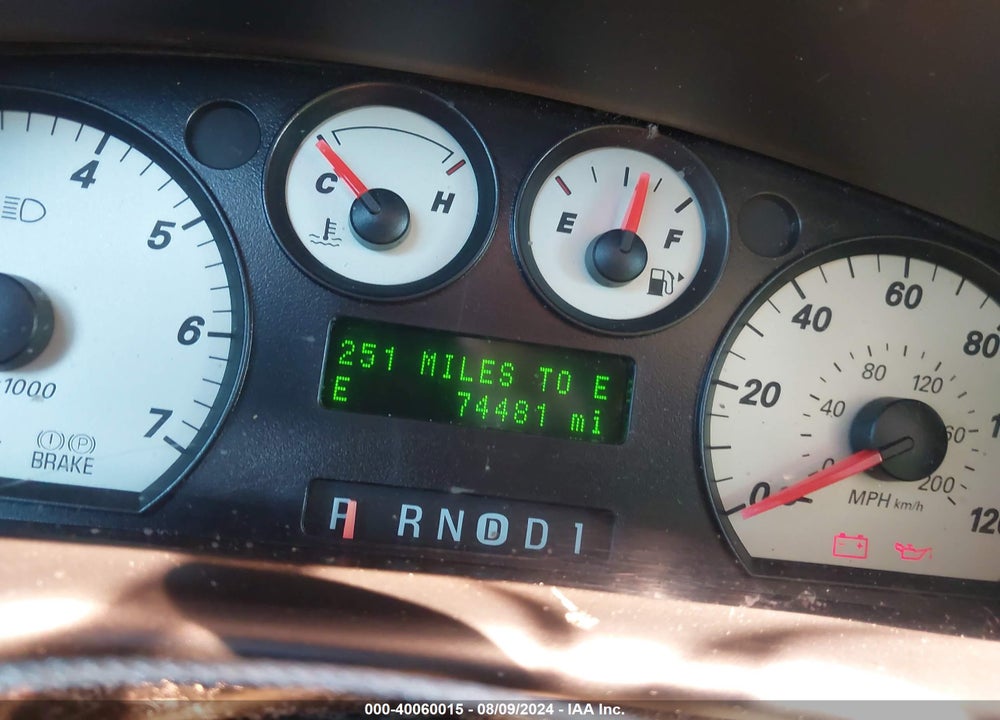 2005 FORD TAURUS SEL VIN: 1FAFP56245A255396