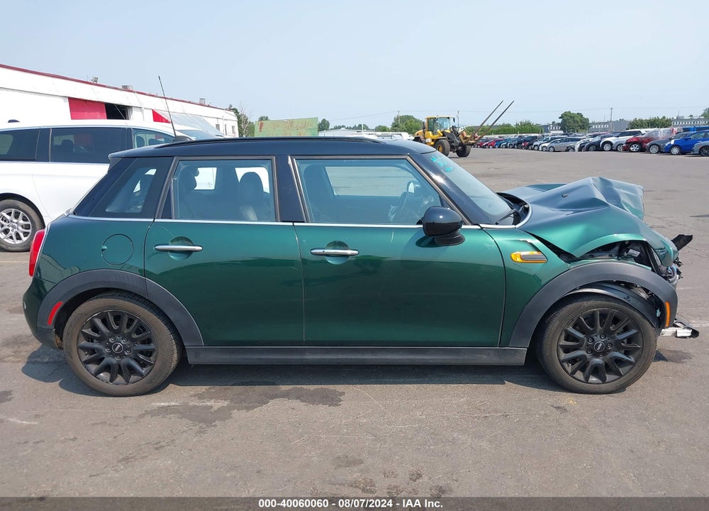 2016 MINI HARDTOP COOPER VIN: WMWXU1C5XG2D10512