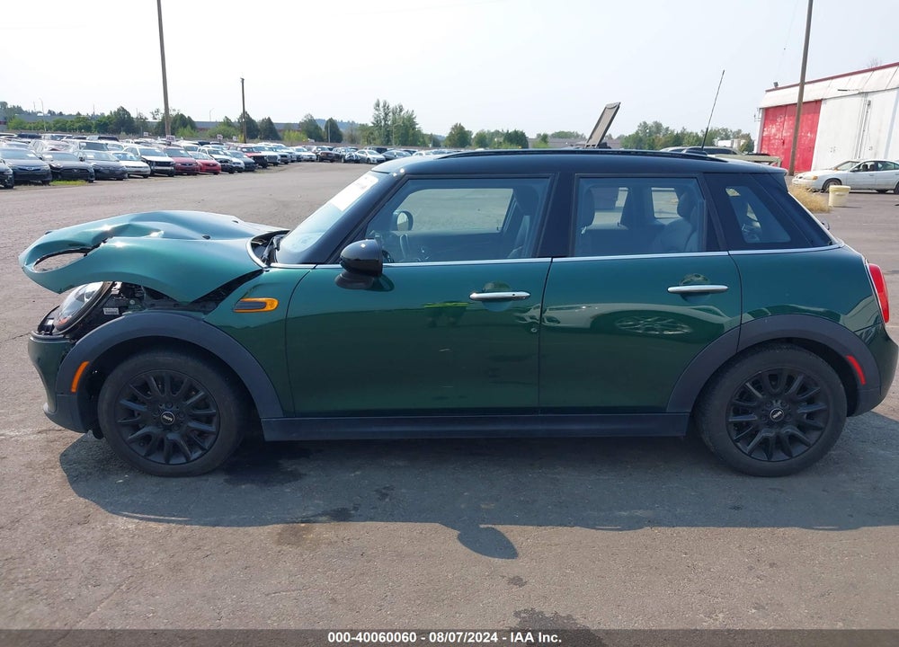 2016 MINI HARDTOP COOPER VIN: WMWXU1C5XG2D10512