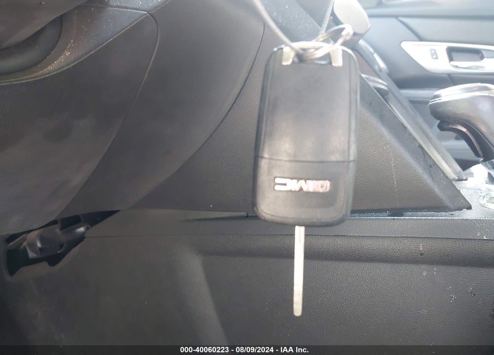 2017 GMC TERRAIN SLT VIN: 2GKFLUEK7H6300984