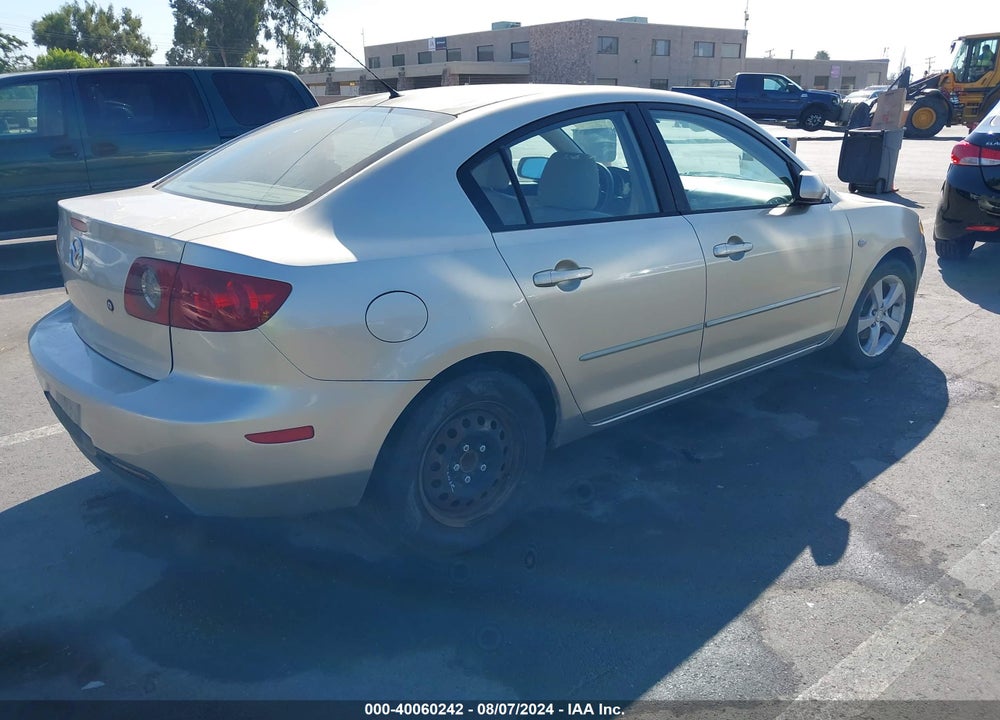 2004 MAZDA 3 I VIN: JM1BK32F041118927