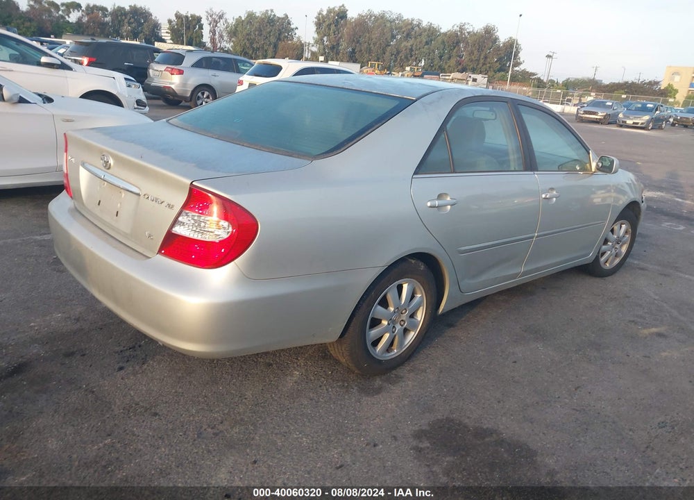 2002 TOYOTA CAMRY XLE V6 VIN: JTDBF30KX20055942