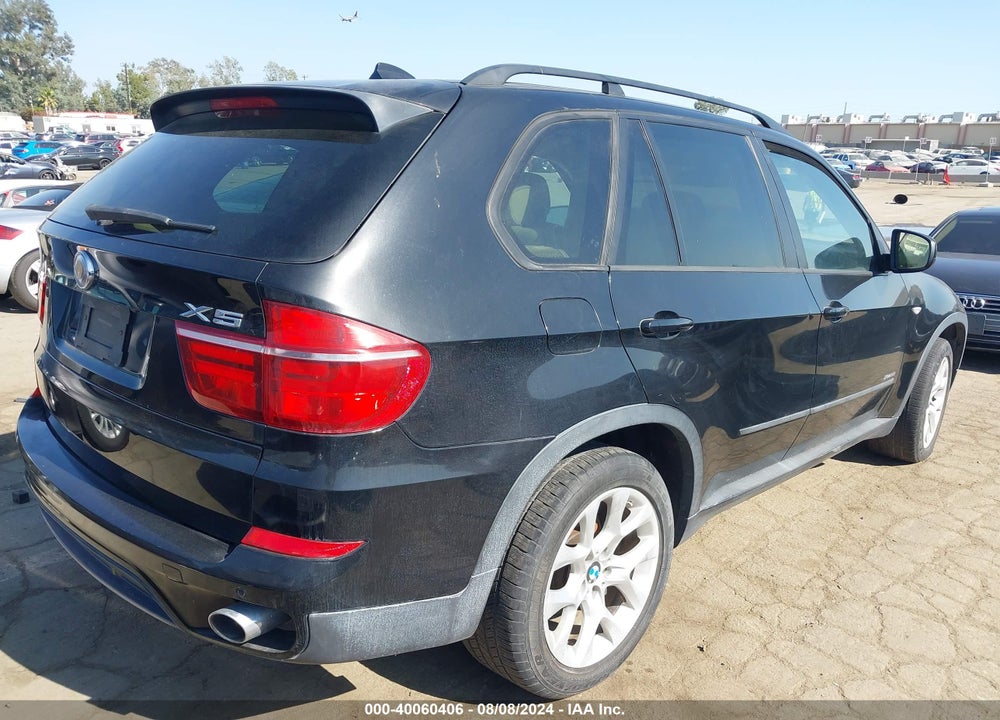2011 BMW X5 XDRIVE35I/XDRIVE35I PREMIUM/XDRIVE35I SPORT ACTIVITY VIN: 5UXZV4C51BL408174