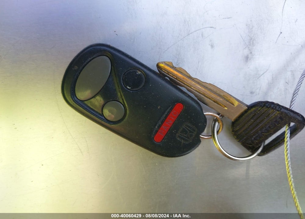 1998 HONDA CIVIC LX VIN: 1HGEJ6674WL038611