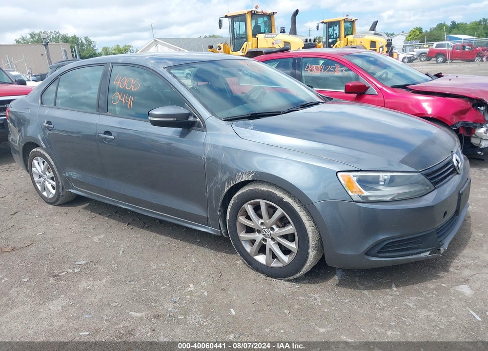 2011 VOLKSWAGEN JETTA 2.5L SE VIN: 3VWDZ7AJ1BM018222