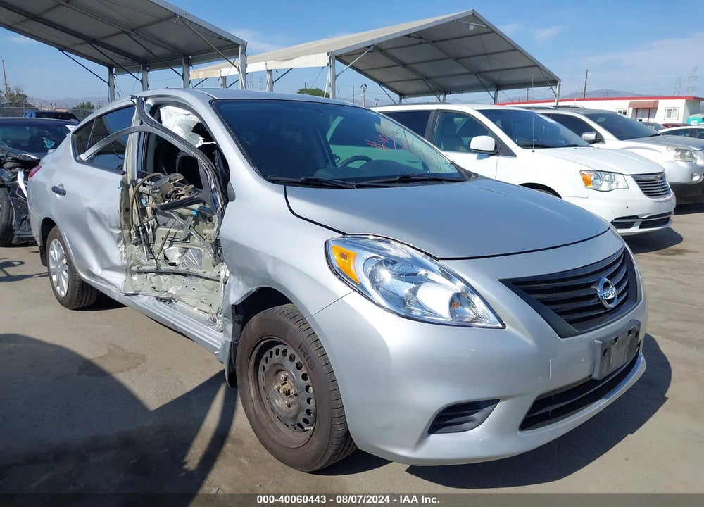 2014 NISSAN VERSA 1.6 S+ VIN: 3N1CN7AP8EL819838