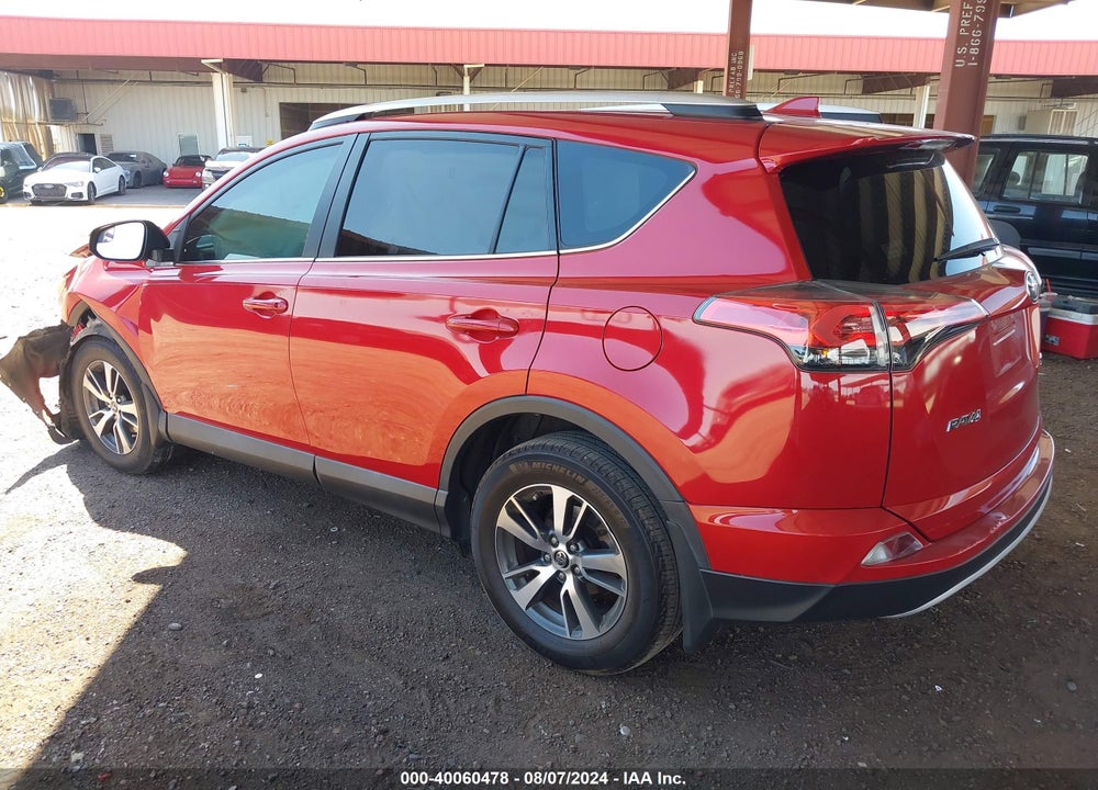 2016 TOYOTA RAV4 XLE VIN: 2T3WFREV3GW258651