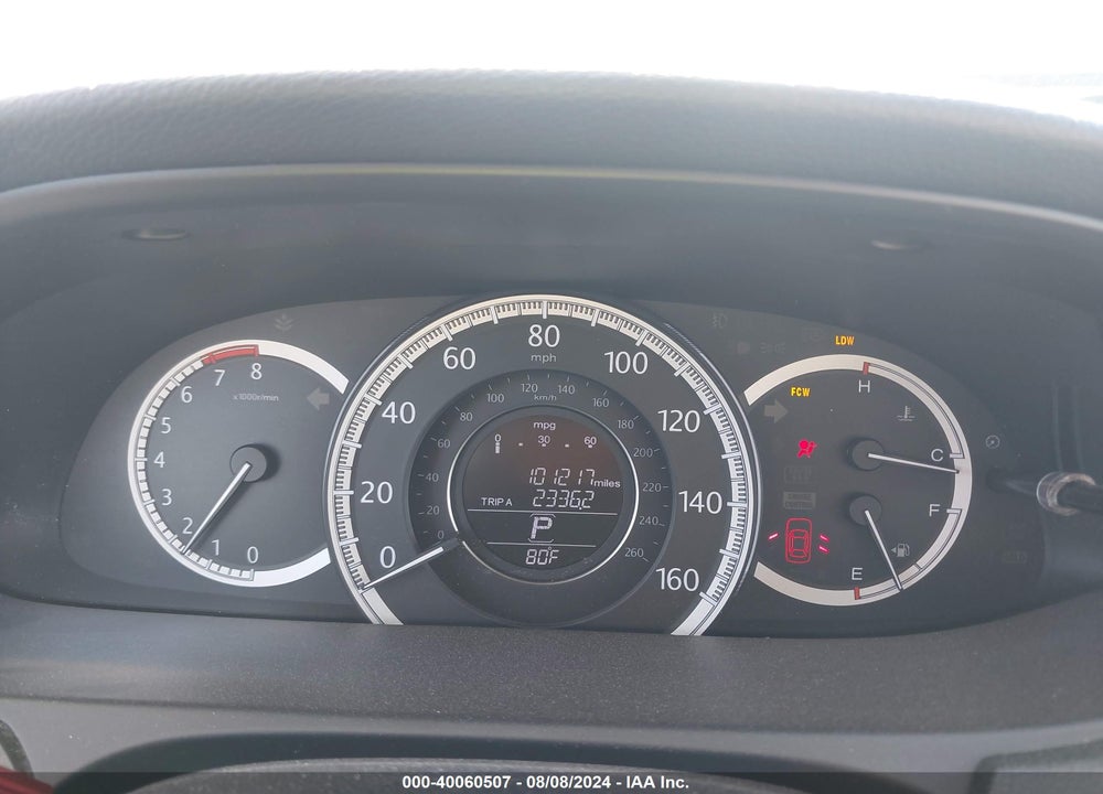 2015 HONDA ACCORD EX-L VIN: 1HGCR2F88FA161146
