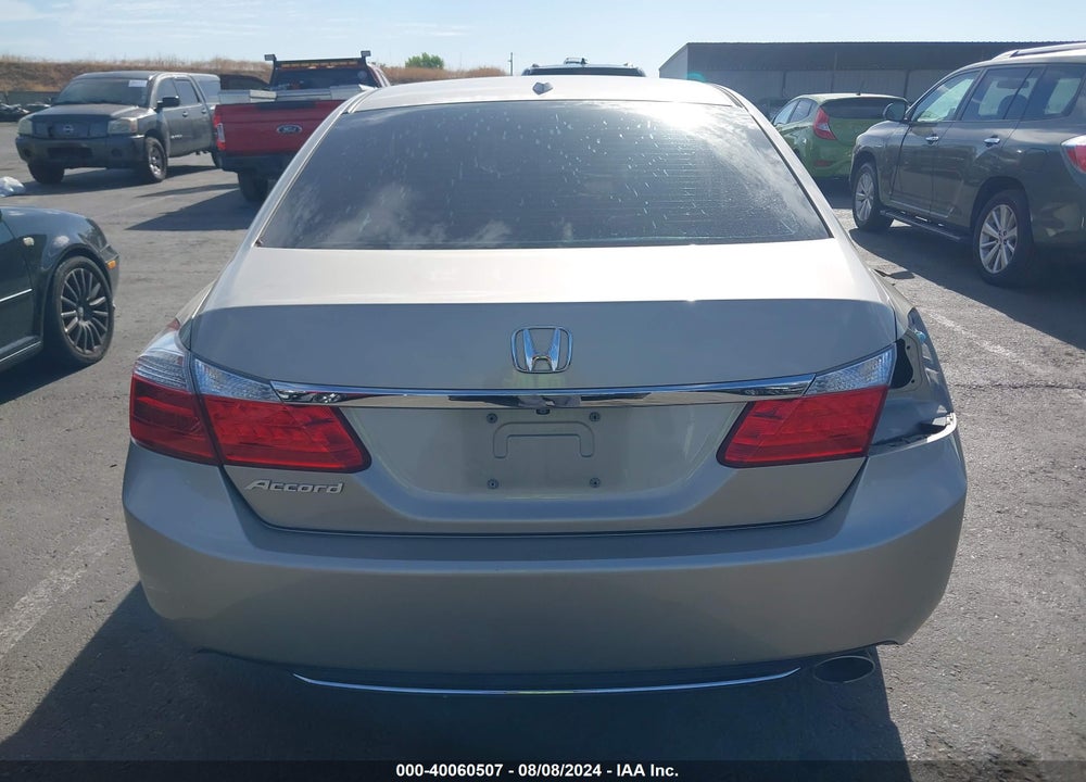 2015 HONDA ACCORD EX-L VIN: 1HGCR2F88FA161146