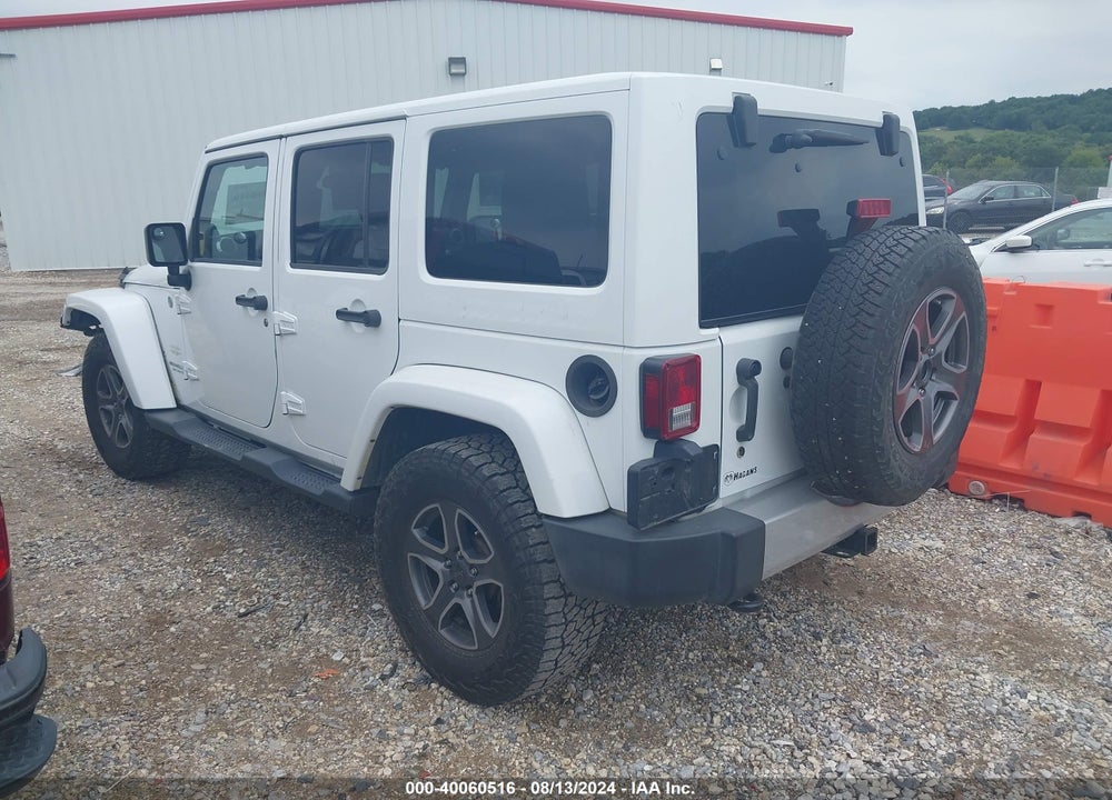 2012 JEEP WRANGLER UNLIMITED SAHARA VIN: 1C4HJWEG5CL104642