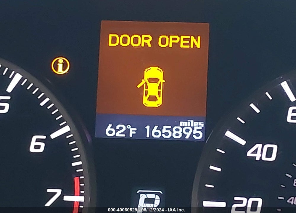2013 ACURA ILX 2.0L VIN: 19VDE1F34DE008215