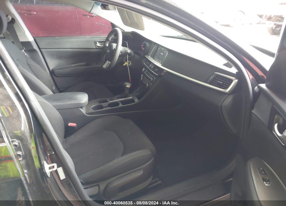 2020 KIA OPTIMA LX VIN: 5XXGT4L32LG413270