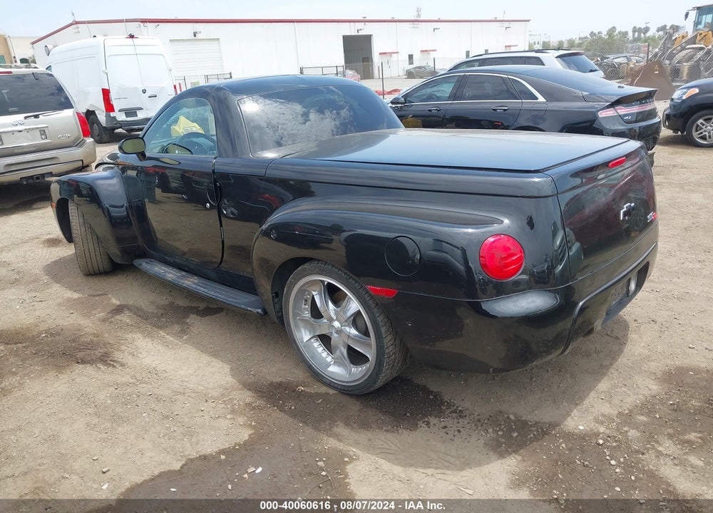 2005 CHEVROLET SSR VIN: 1GCES14H75B120945