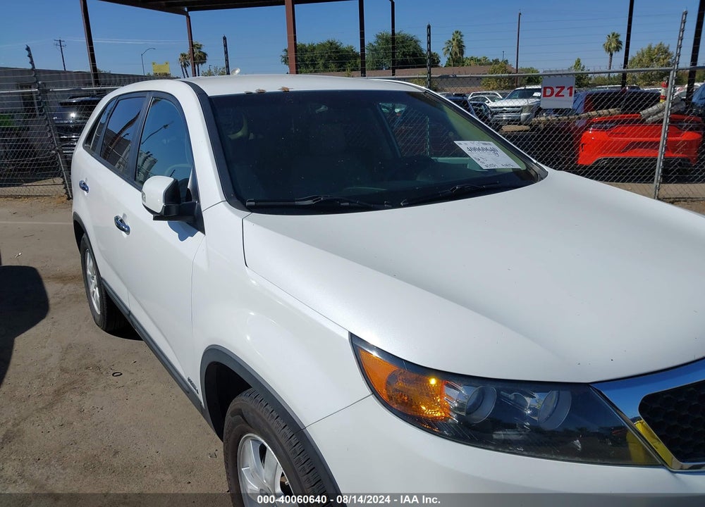 2012 KIA SORENTO LX VIN: 5XYKTDA64CG291935