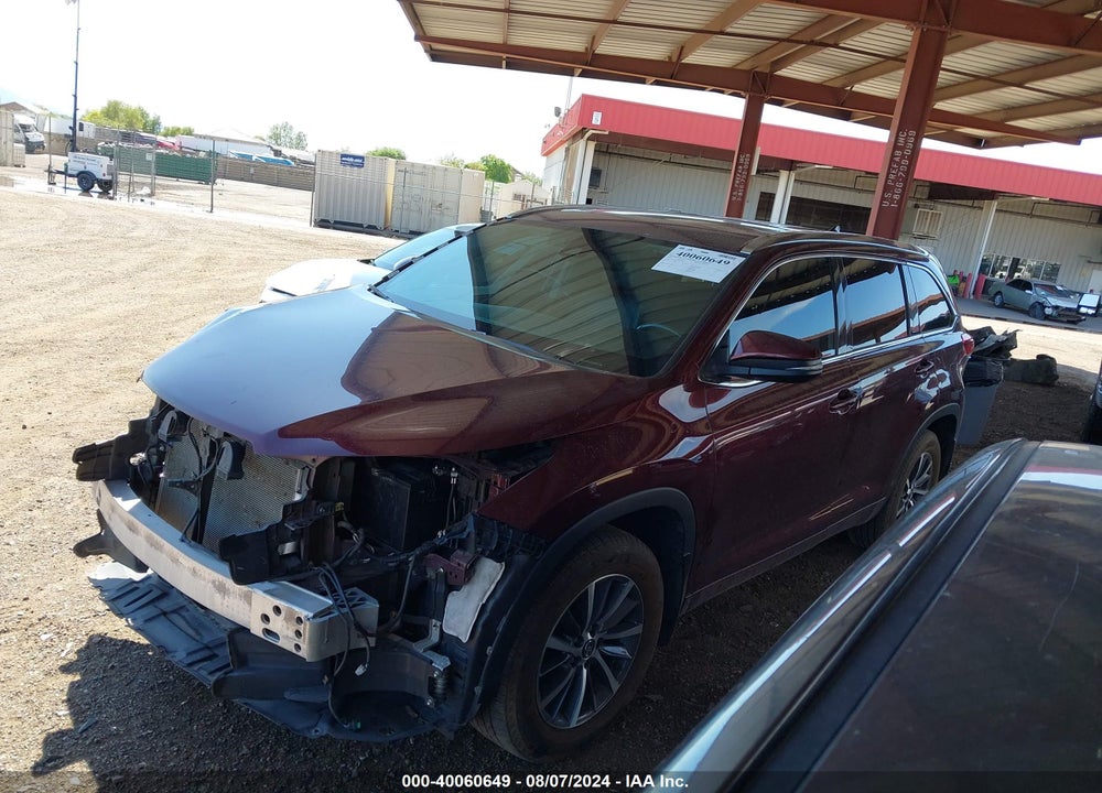 2018 TOYOTA HIGHLANDER XLE VIN: 5TDJZRFH7JS834311