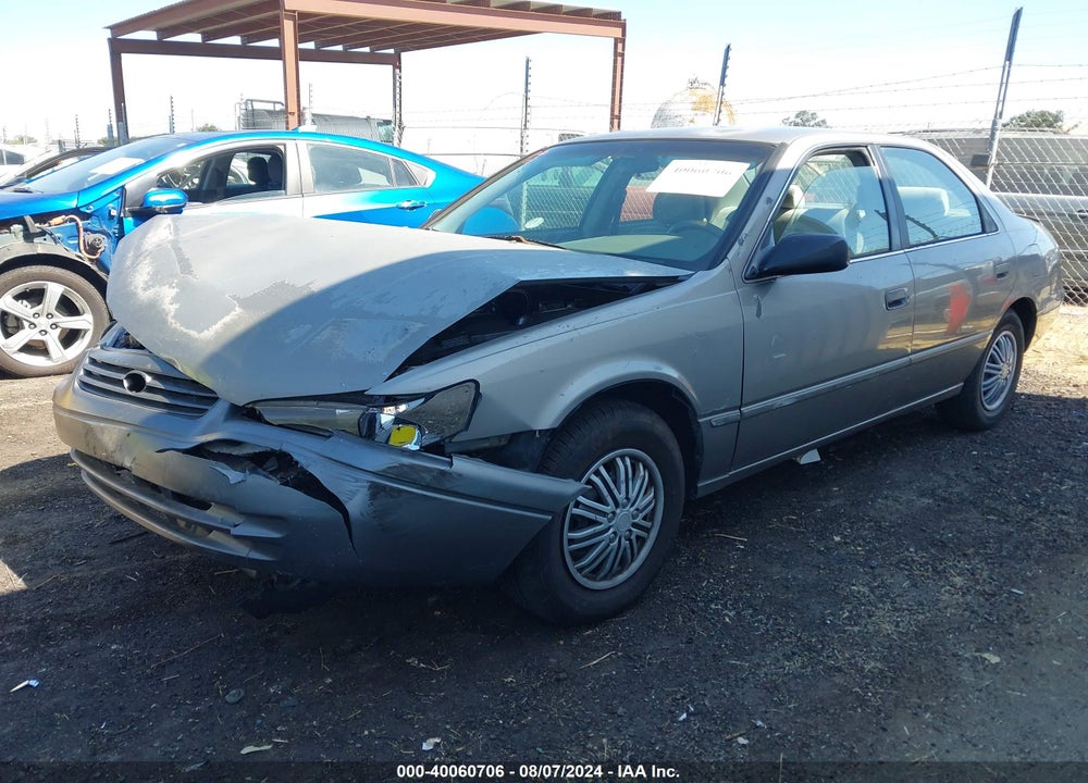 1999 TOYOTA CAMRY CE VIN: 4T1BG22K2XU452643