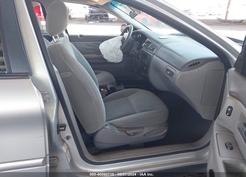 2003 FORD TAURUS SE VIN: 1FAHP53U53G141237