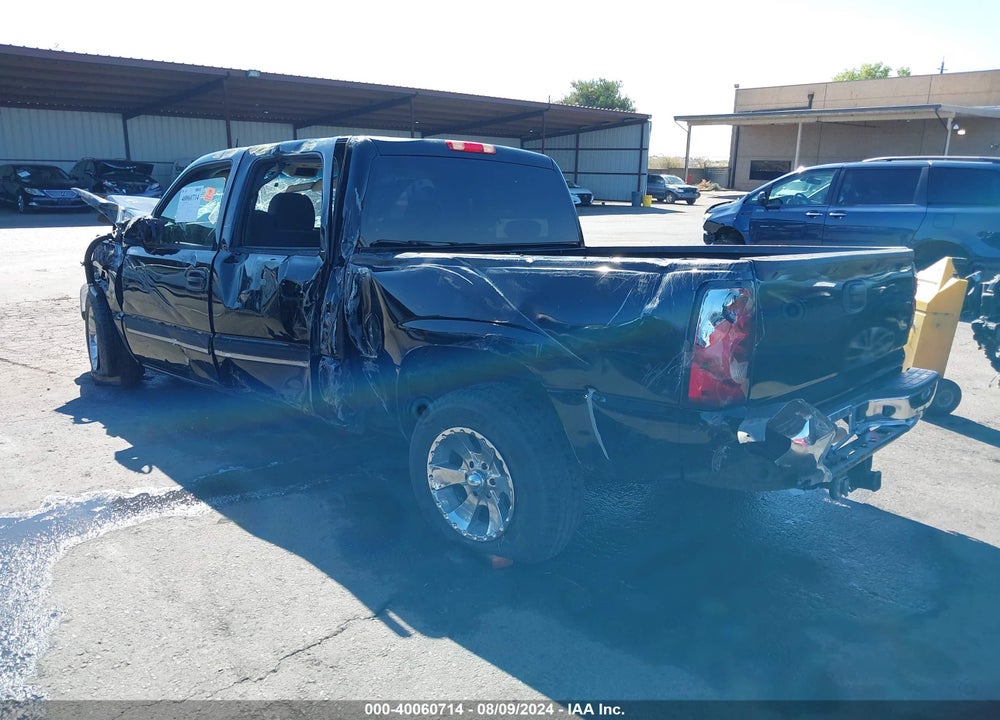 2005 CHEVROLET SILVERADO 1500 LS VIN: 2GCEC13T051343203