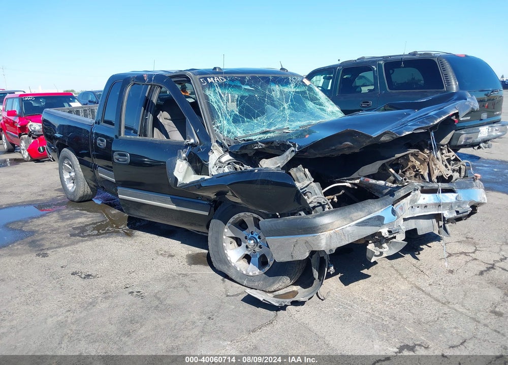 2005 CHEVROLET SILVERADO 1500 LS VIN: 2GCEC13T051343203