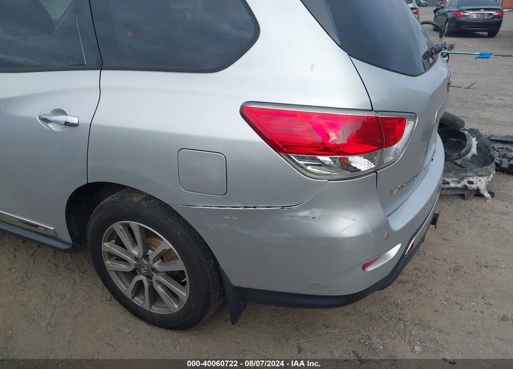2013 NISSAN PATHFINDER SL VIN: 5N1AR2MMXDC676913