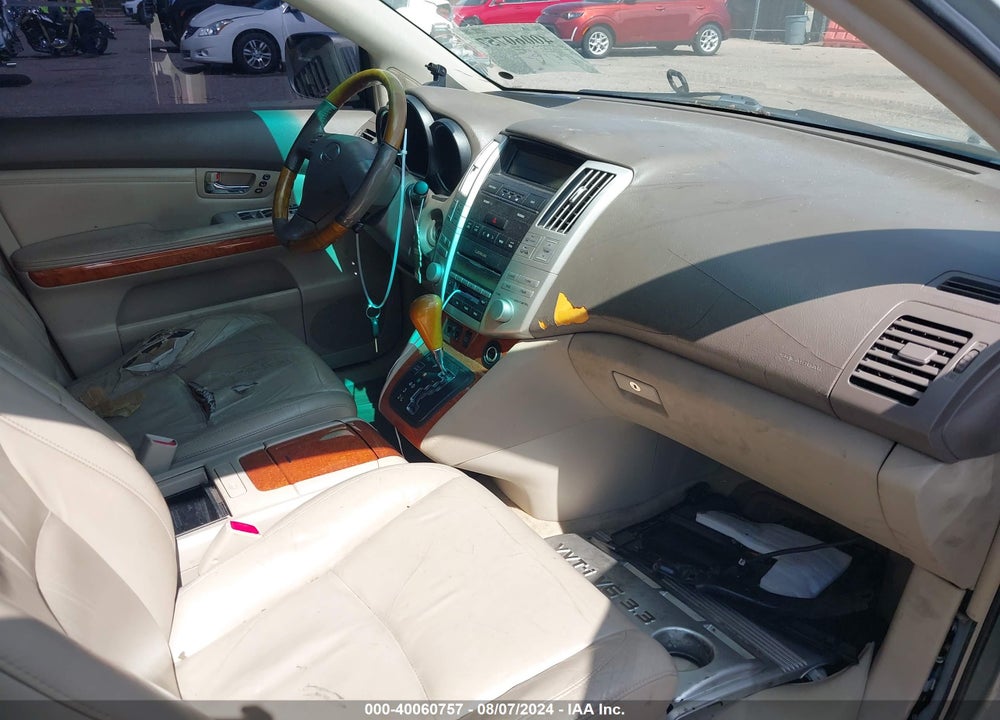 2004 LEXUS RX 330 VIN: JTJHA31UX40042584