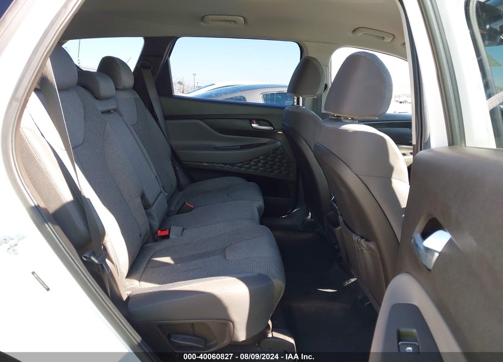 2019 HYUNDAI SANTA FE SE VIN: 5NMS2CAD5KH078119