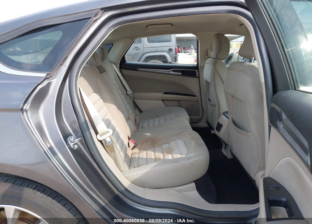 2017 FORD FUSION SE VIN: 3FA6P0H71HR142737