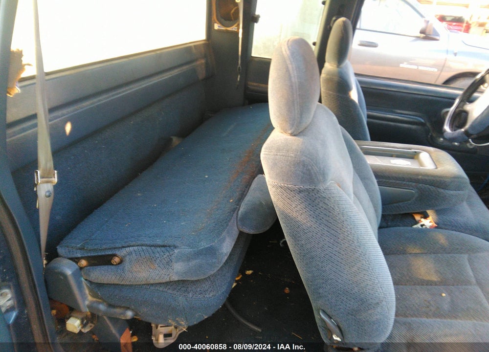 1996 GMC SIERRA C1500 VIN: 2GTEC19M8T1548829