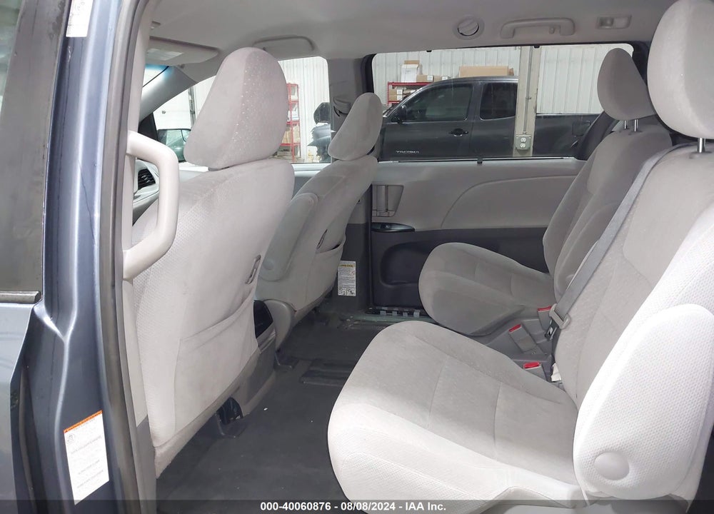 2016 TOYOTA SIENNA LE 8 PASSENGER VIN: 5TDKK3DC9GS692677