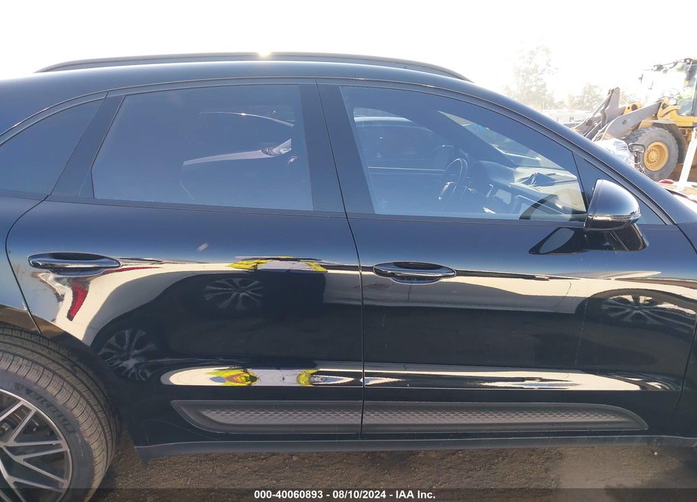 2023 PORSCHE MACAN T VIN: WP1AA2A5XPLB20662