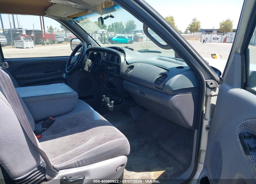 2001 DODGE RAM 1500 ST VIN: 3B7HC13Z91M579997