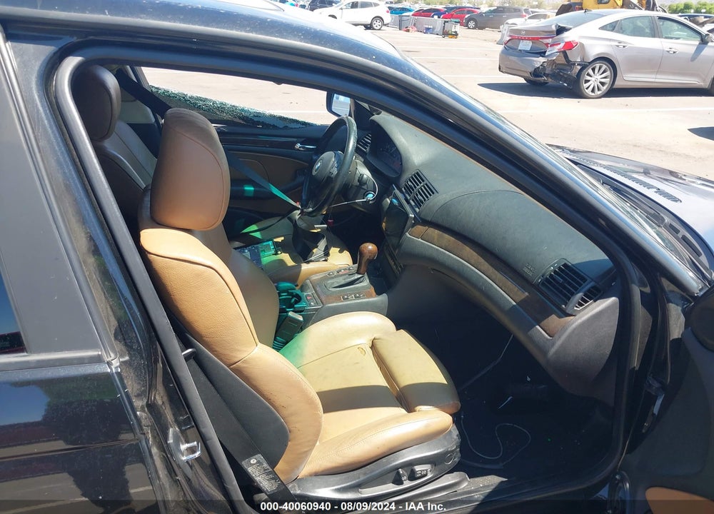 2003 BMW 325I VIN: WBAAZ33493PH32939