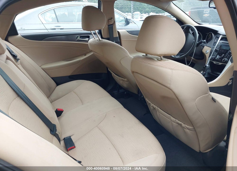 2013 HYUNDAI SONATA HYBRID VIN: KMHEC4A43DA073204