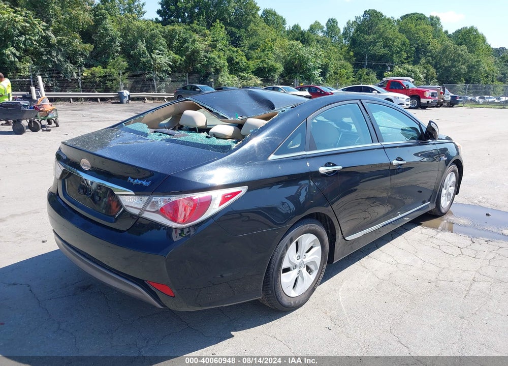 2013 HYUNDAI SONATA HYBRID VIN: KMHEC4A43DA073204