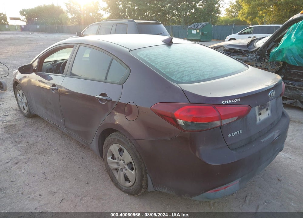 2017 KIA FORTE LX VIN: 3KPFK4A71HE060492
